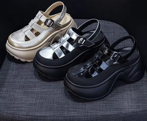 Anti Slip Lightweight Outdoor Walking Casual Slippers CODE: KAR5305