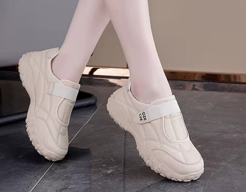 New Round-Toe with Velcro Casual Flat Sneakers CODE: KAR5308