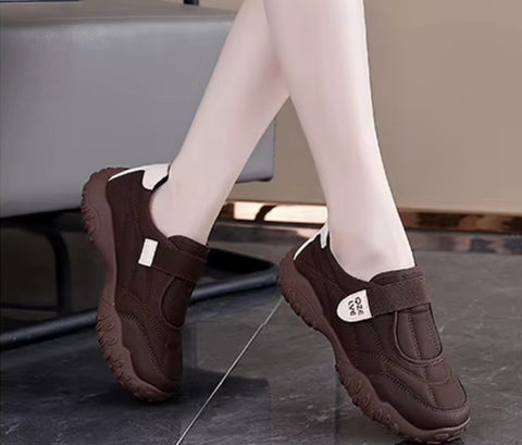 New Round-Toe with Velcro Casual Flat Sneakers CODE: KAR5308