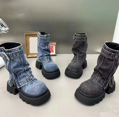 New Thick Bottom Belt Buckle Zipper Boots CODE: KAR5388