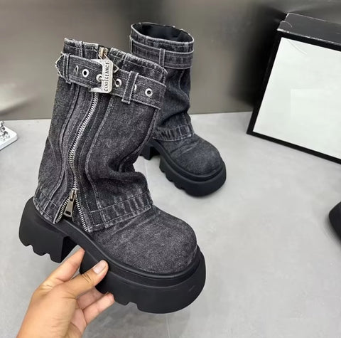 New Thick Bottom Belt Buckle Zipper Boots CODE: KAR5388