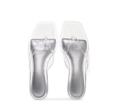 New Square Toe Kitten Heel Flip Flop CODE: KAR5406