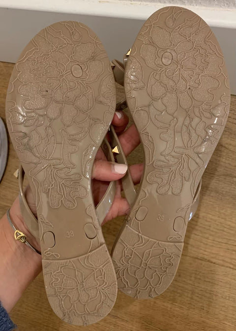 Fashion Flip Flops Luxury Designer Rivet Big Bow Flat Sandals CODE: KAR5407