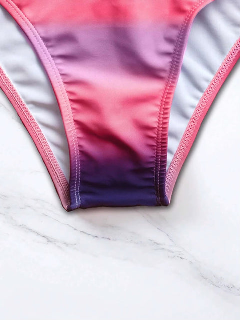 New Casual Fashion Gradient Up Three-Piece Bikini Swimwear CODE: KAR3722