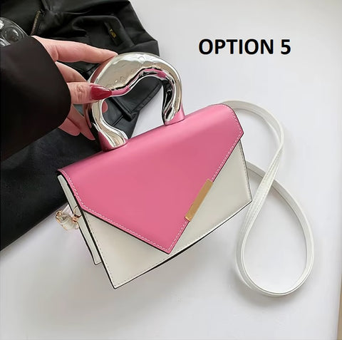 New All-Match European and American Personalized Portable Messenger Bag CODE : KAR3732