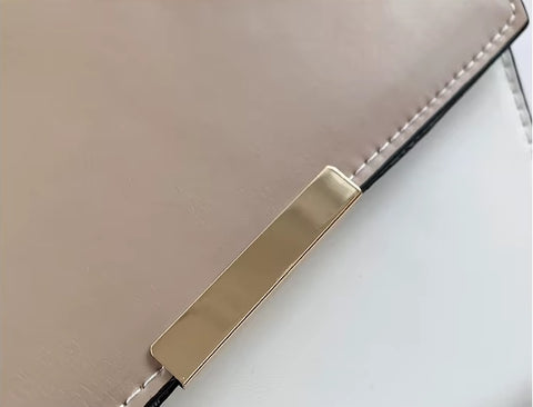 New All-Match European and American Personalized Portable Messenger Bag CODE : KAR3732