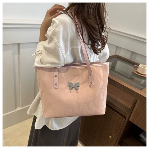 New Casual Large Capacity Butterfly Hardware Shoulder Bag CODE: KAR3735