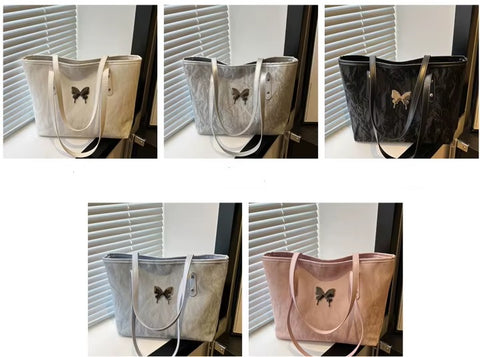 New Casual Large Capacity Butterfly Hardware Shoulder Bag CODE: KAR3735