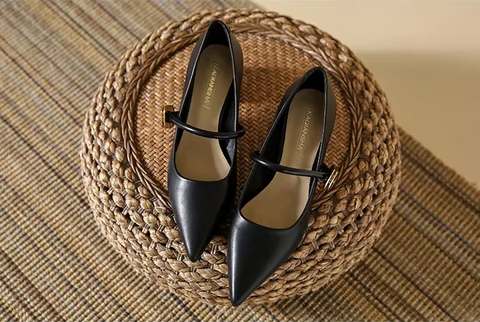 New Fashion Elegant Square Heel Pumps Shoes CODE: KAR3744