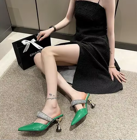 Summer Fine Track Water Diamond Pointed High Heel Plateform Sandal CODE: KAR3751