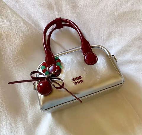 New One Cross Shoulder Small Bag,Cute,Dynamic Handbag CODE: KAR3752