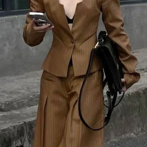 New Long Sleeves Single-button Striped V-Neck Blazer & Pleated Wide Leg Loose Two Piece Set CODE: KAR3783