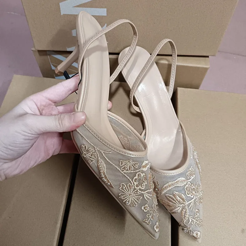 Fashion Elegant Pointed toe Mesh Flowers Embroided  Beading Thin High heels CODE: KAR3831