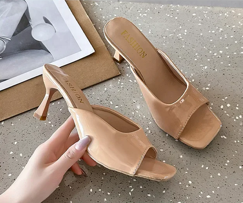 New Patent Leather Heel Sandals CODE: KAR3844