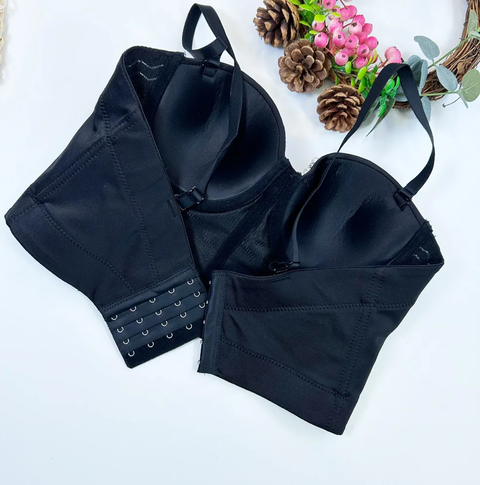 New Diamonds Pearl Chain Crop Top CODE: KAR3845