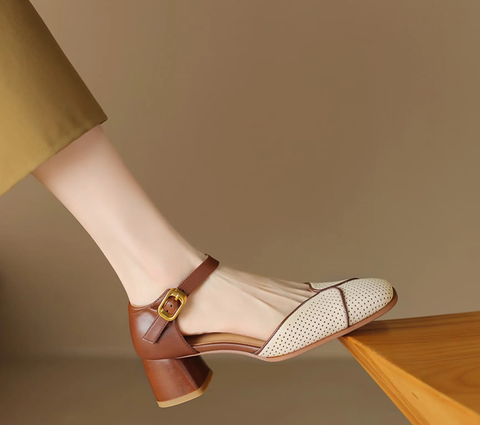 New summer Square Head Hollowed-out Bowhead Sandals CODE: KAR3852