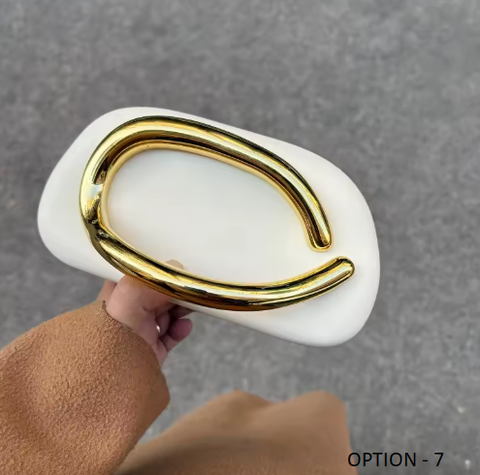 New Gold Closure Box Clutch handbag CODE: KAR3866