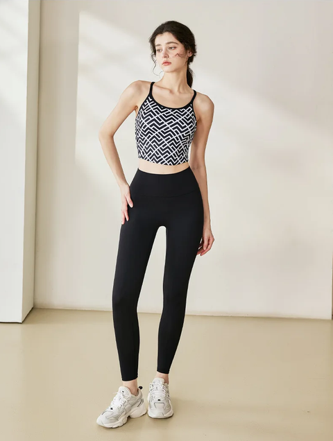 New Yoga with Built-in Bra & Stylish Back Design Tank Top CODE: KAR3873