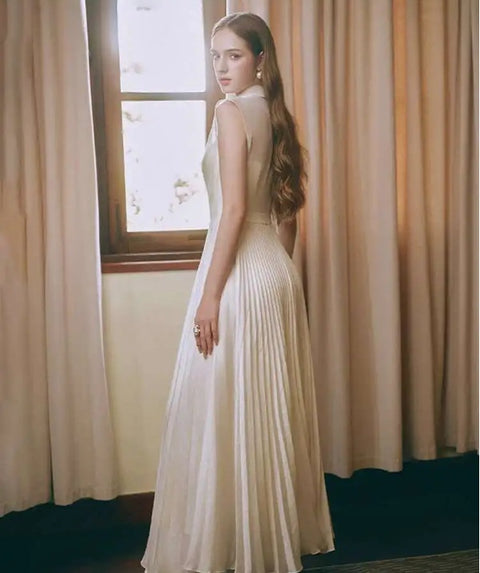 New Spliced Strip Pleated Sleeveless Patchwork Mesh Elegant Dress CODE: KAR3983