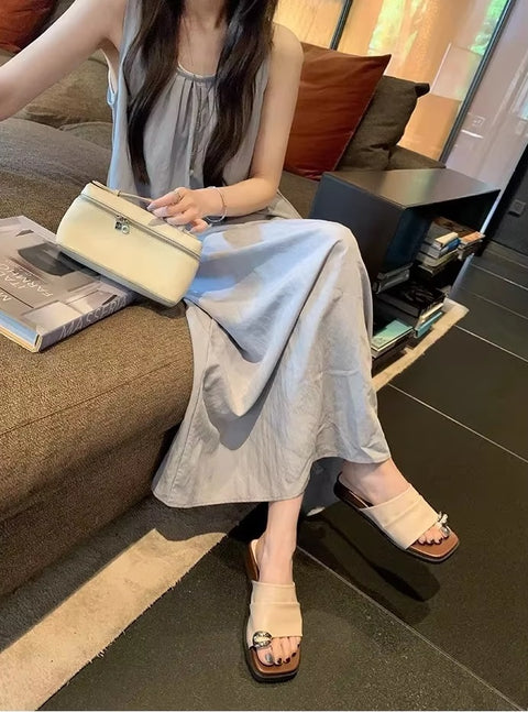 New Fashion Silver Metallic Slip-On Flats with Chain Detail Slippers CODE: KAR4103