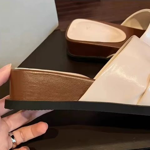 New Fashion Silver Metallic Slip-On Flats with Chain Detail Slippers CODE: KAR4103