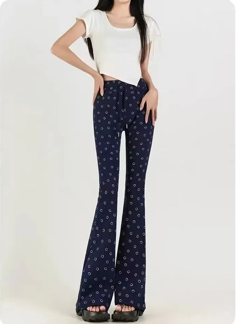 Smiling Slightly Flared Drape Floor Mopping Casual Pant CODE: READY1596
