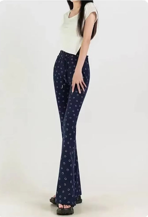 Smiling Slightly Flared Drape Floor Mopping Casual Pant CODE: READY1596