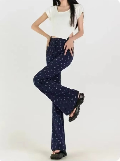 Smiling Slightly Flared Drape Floor Mopping Casual Pant CODE: READY1596