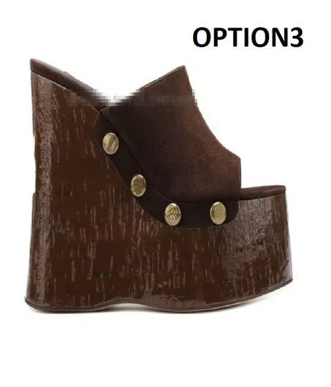 New Metal Button Platform Sandals SIZE: 37 CODE: READY1601