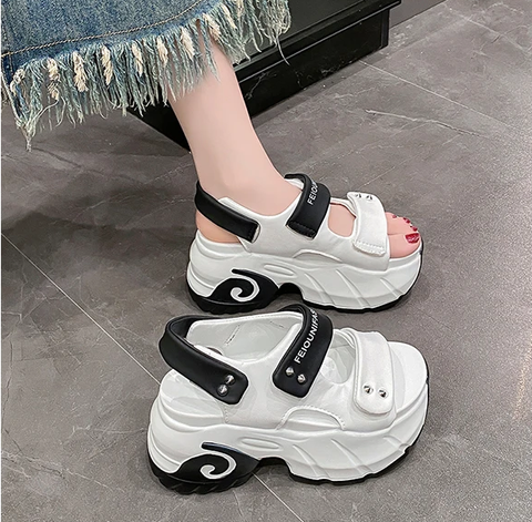 New Gladiator Leisure Chunky Peep Toe High Heels Sandals SIZE: 37 READY1618