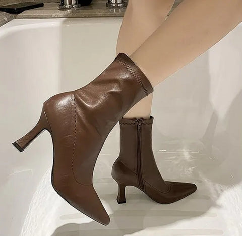Ankle with thin heel boot SIZE:39 CODE: READY1700