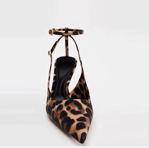 New Snake Print Pointed Toe Heels SIZE: 37,38 CODE: READY1702