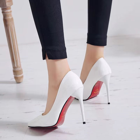 New Pointed high heels sexy shallow mouth shoes SIZE: 37 READY1740