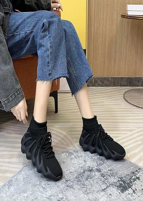 New High Quality Lace Up Sneakers Shoe SIZE: 41 CODE: READY1793