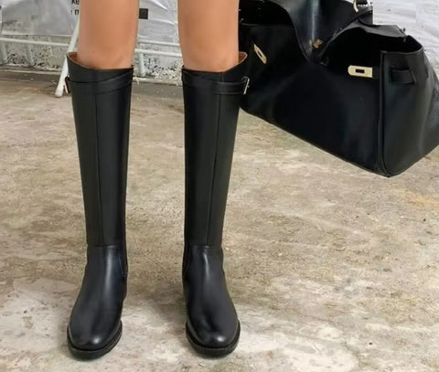 New Fashion Knee-High Stylish Low Heel Boots SIZE: 38 CODE: READY1797