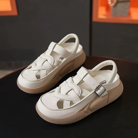 New Strap Comfort Wear Sandals SIZE: 38 CODE: READY1840
