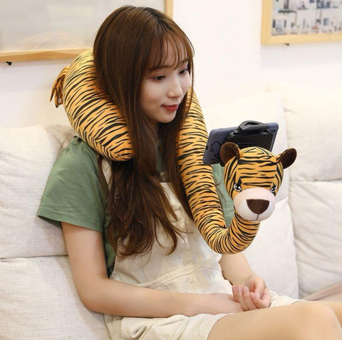 giraffe papi Style Lazy bracket U-shaped pillow mobile phone holder CODE: READY1099