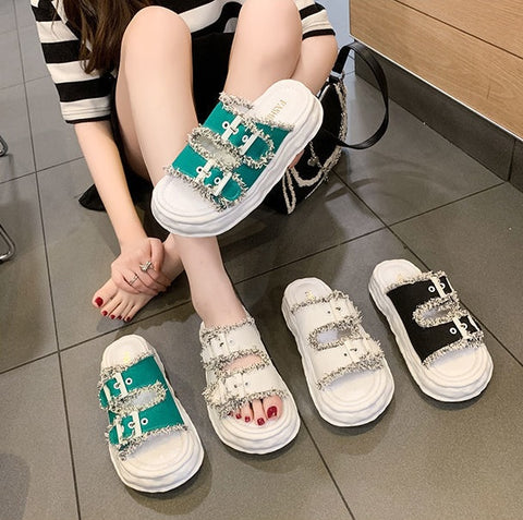 Summer New Thick Bottom Fashion Slippers CODE: KAR2023