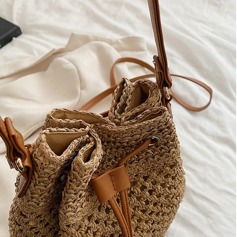 Summer Casual Woven Straw Bucket Bag CODE: KAR2071