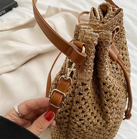 Summer Casual Woven Straw Bucket Bag CODE: KAR2071