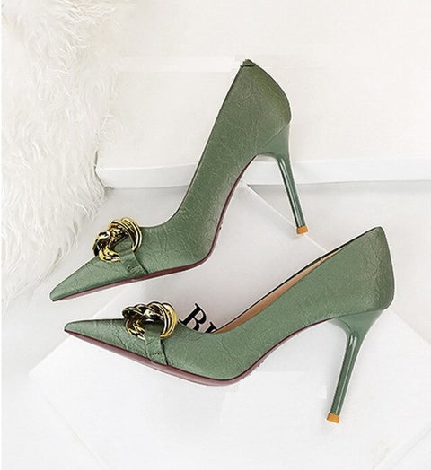 New Fashion Big Metal Buckle Shallow Pumps Thin Heels CODE: KAR2085