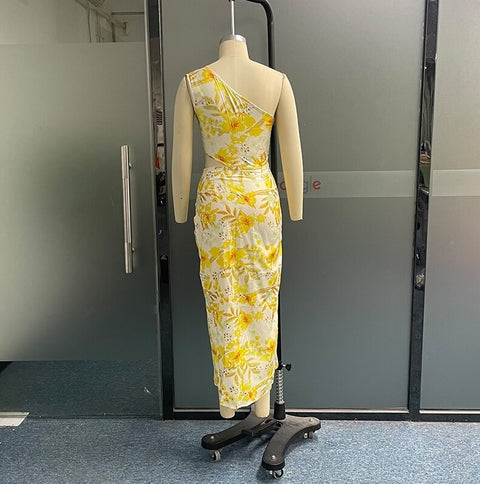 New Fashion One Shoulder Floral Printed Nipped Waist Pleated Maxi Party Dress CODE: KAR2305