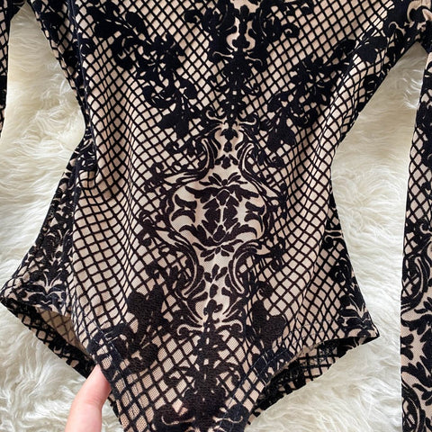 Summer Sexy Ins Bottoming Long Sleeve Mesh Slim Fit Lace Embroidered Design Top CODE: KAR2341