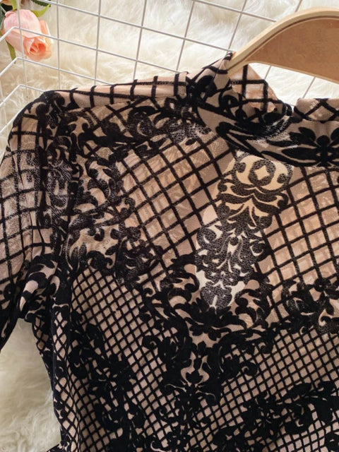 Summer Sexy Ins Bottoming Long Sleeve Mesh Slim Fit Lace Embroidered Design Top CODE: KAR2341