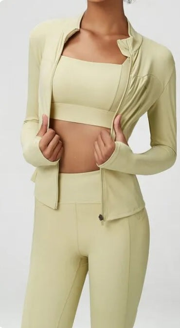 New Solid Tank Top Coat and Trouser Three Piece Set CODE: KAR2367