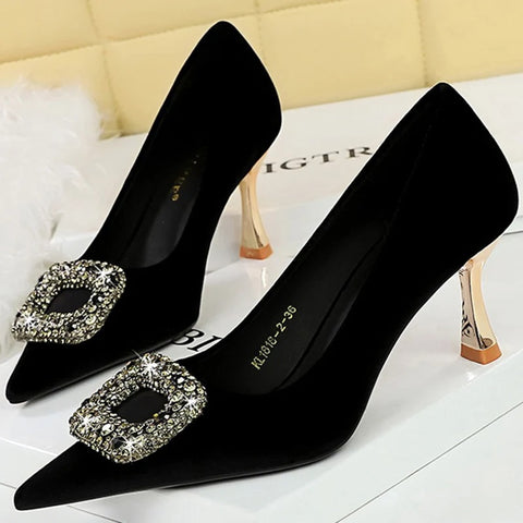 Luxury Pointed Toe Metal Crystal Buckle Kitten Low Heel CODE: KAR2770