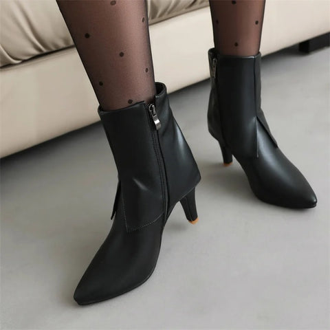 Turned-over Edge Ankle Stiletto High Heel Shorty Boot SIZE: 36 CODE: READY1394