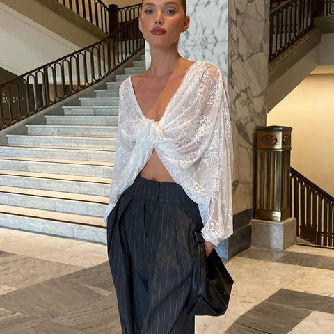 Sexy Floral Applique Out Wrap Lace Elegant Batwing Sleeve Cropped Top CODE: KAR3152