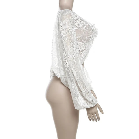 Sexy Floral Applique Out Wrap Lace Elegant Batwing Sleeve Cropped Top CODE: KAR3152