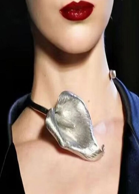 New Design Flower Choker Necklace CODE: KAR3243